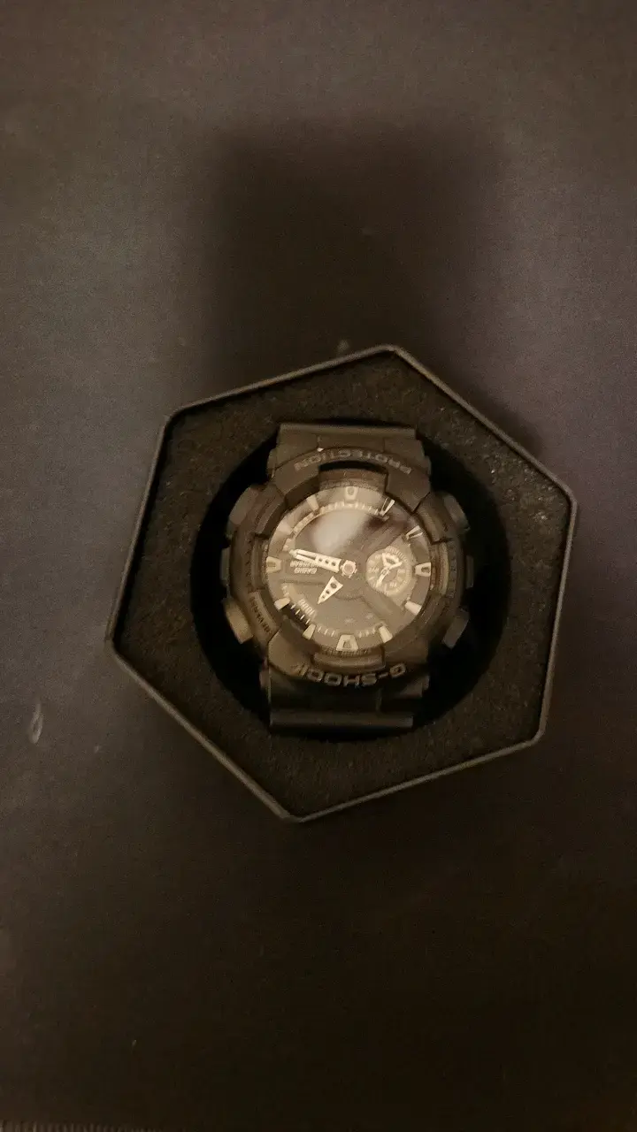 Reloj Casio G-Shock resistente al agua - 2