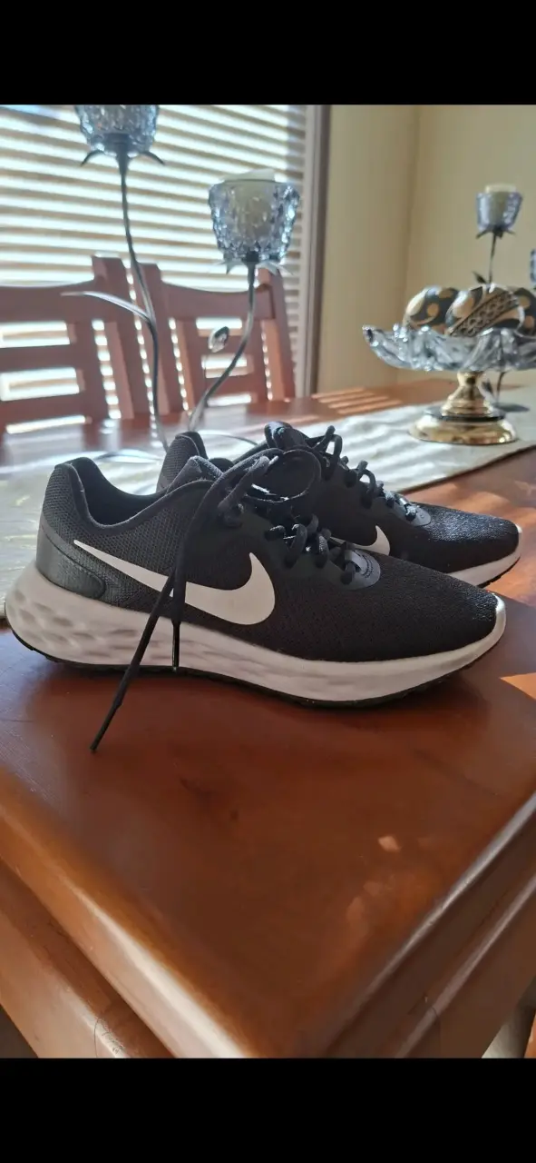 Zapatillas deportivas negras Nike Revolution - 2