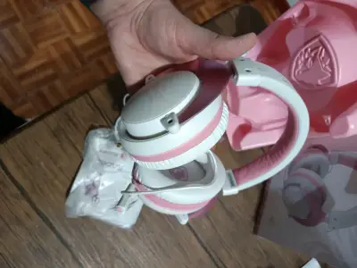Auriculares gamer rosa con micrófono - miniatura 1
