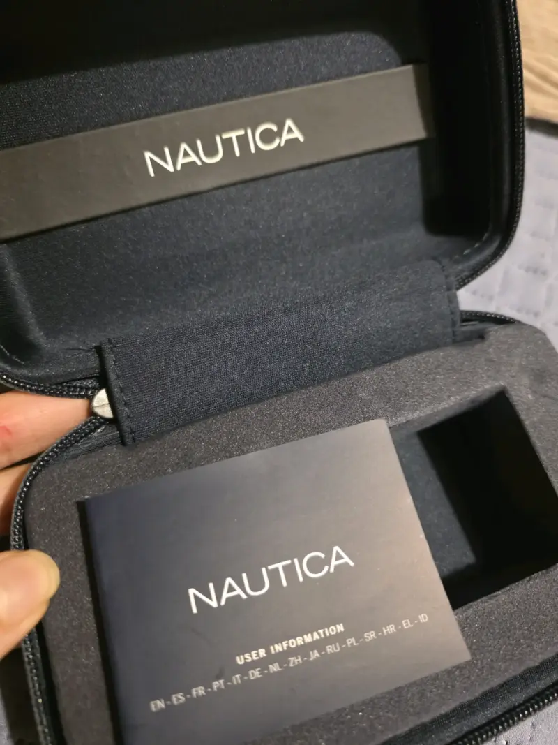 Reloj Nautica resistente al agua con correa azul - 4