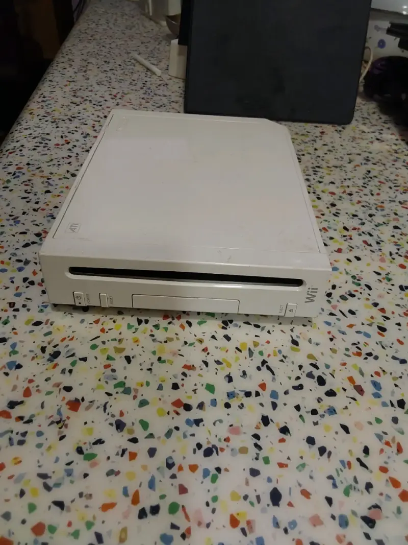 Consola Nintendo Wii con control y nunchuk - 2