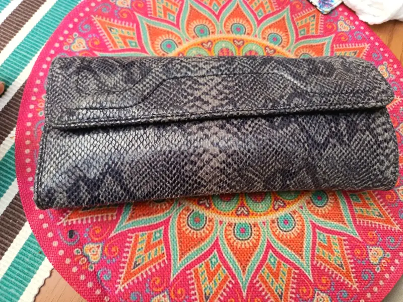 3 bolsos de mano hermosos - 2