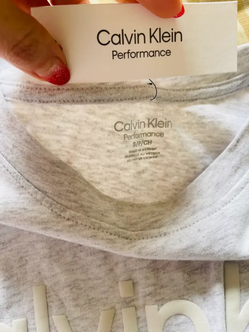 Polera manga larga gris Calvin Klein - 6