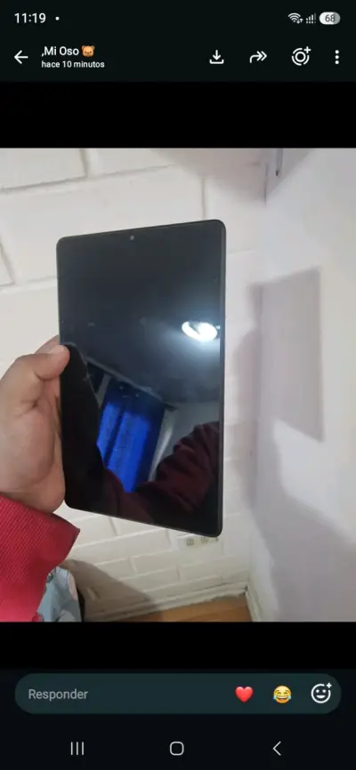 Tablet Lenovo Tab M8 HD en buen estado - miniatura 3