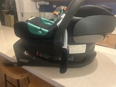 Silla de Auto para Bebé Cybex Negra - miniatura 2