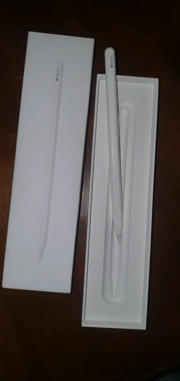 Apple Pencil de segunda generación en caja - 2