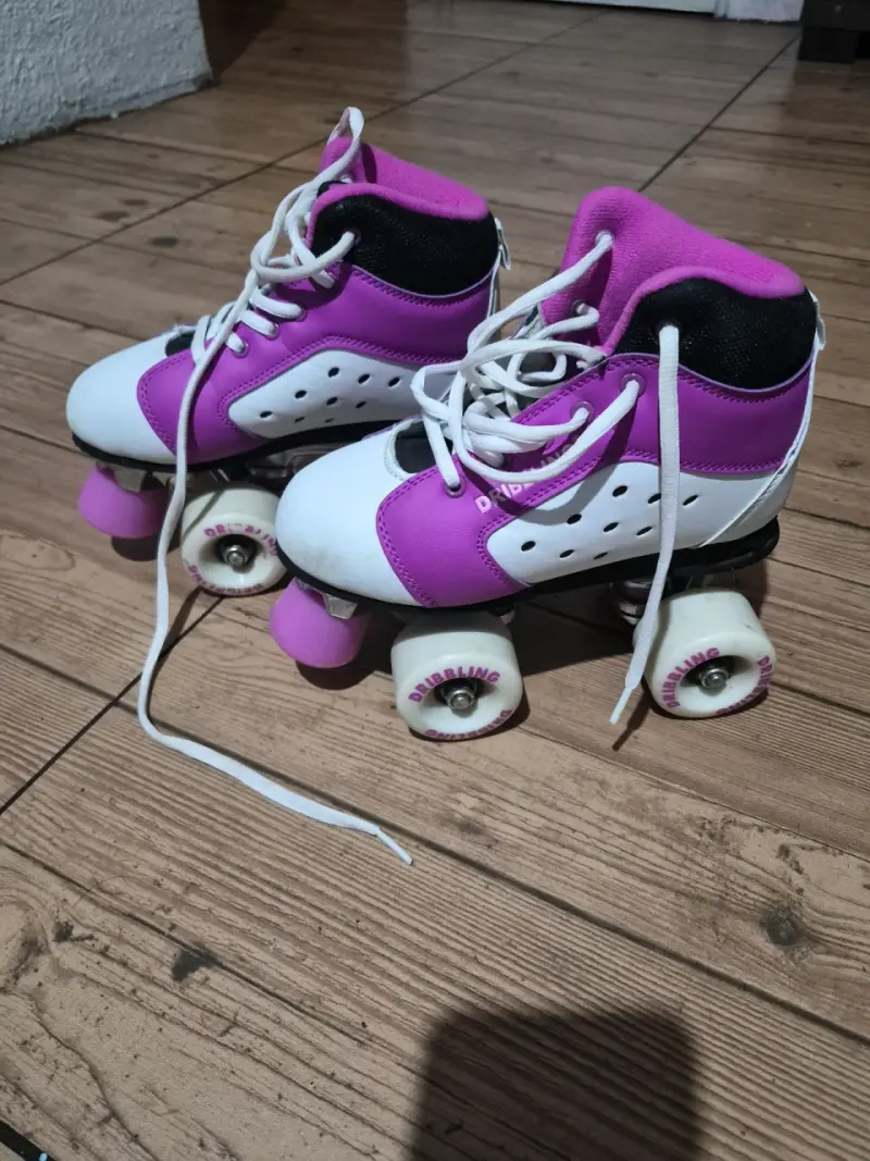 Patines de cuatro ruedas DRB con protecciones - 6
