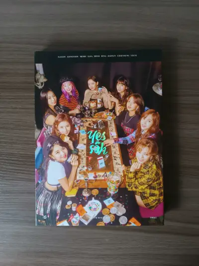Álbum de música 'Yes or Yes' de Twice Ver A - miniatura 1