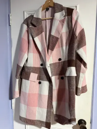 Abrigo de cuadros rosa y marrón para mujer - miniatura 1
