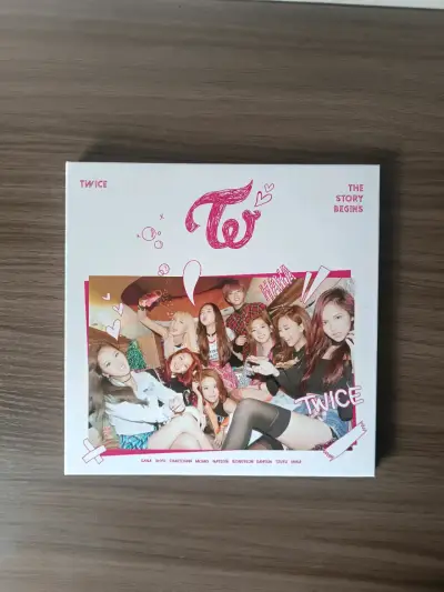 Álbum de música 'The Story Begins' de Twice - miniatura 1