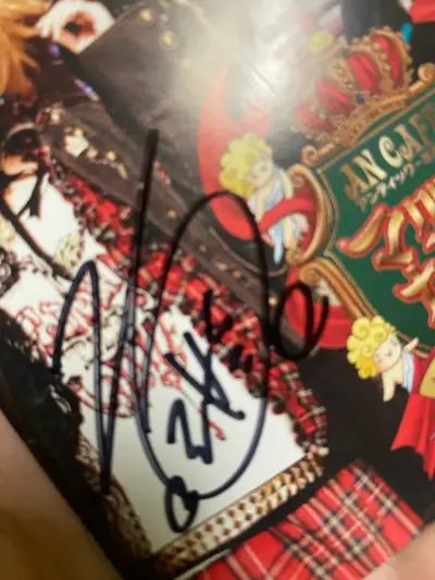 Colección de CDs y pósters de bandas visual kei - miniatura 3