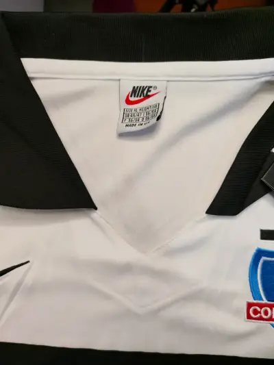 Camiseta Nike Colo-Colo oficial blanca - miniatura 2
