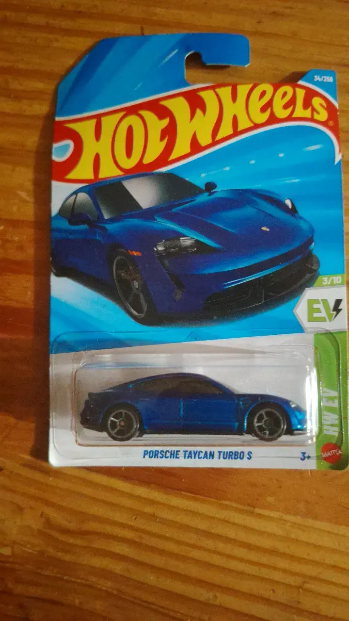 Hot Wheels Porsche Taycan Turbo S azul