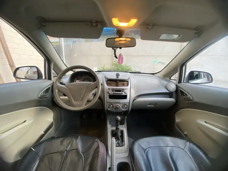 Chevrolet sail 2011 - 3