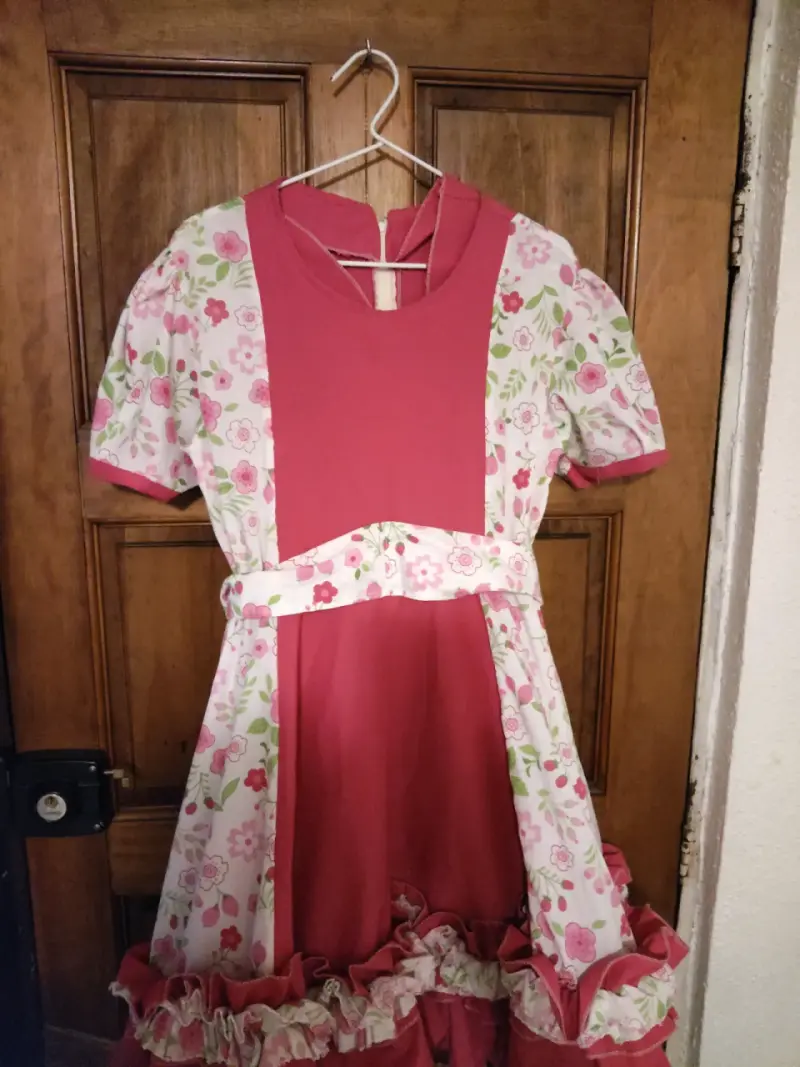 Vestido floral rosa con volantes para mujer - 2