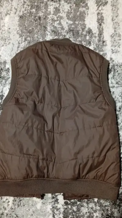 Chaleco sin mangas marrón para hombre - miniatura 2