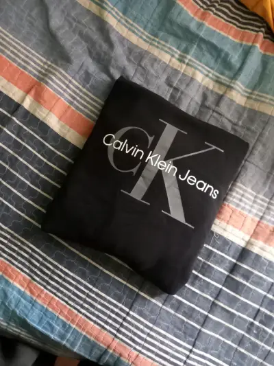 Polerón negro Calvin Klein Jeans para hombre - miniatura 1