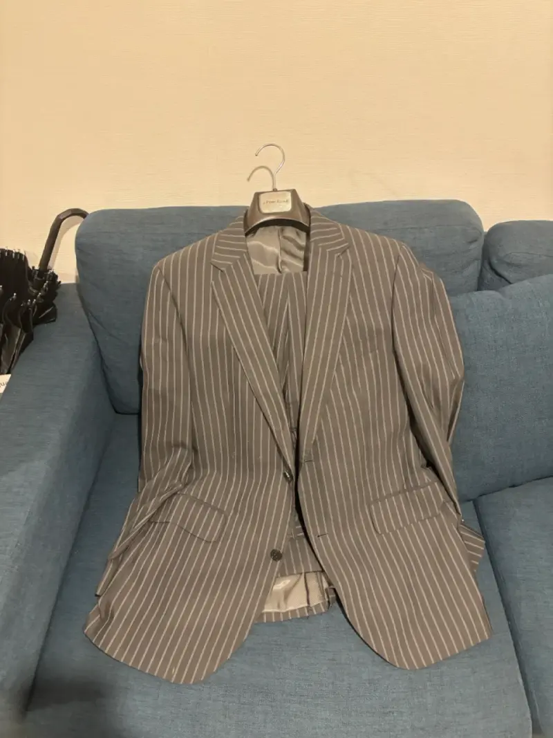 Conjunto de trajes formales para hombre - 4