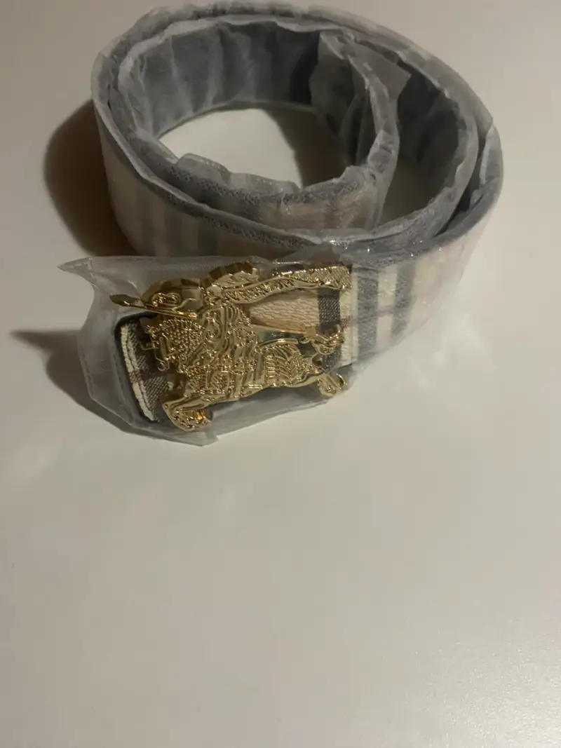 Cinturón tipo burberry