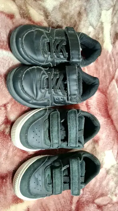 Zapatillas negras para niñas Colloky - miniatura 1