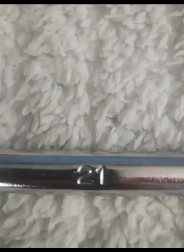 Llave Cruz Auto/Moto medidas tuerca 17/21/23/19 - 5