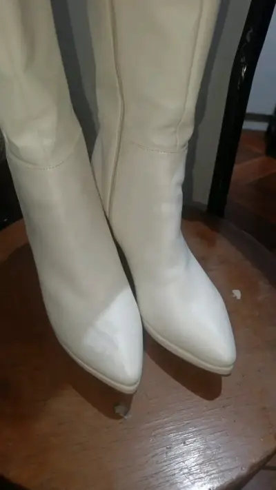 Botas altas blancas de tacón grueso - miniatura 3
