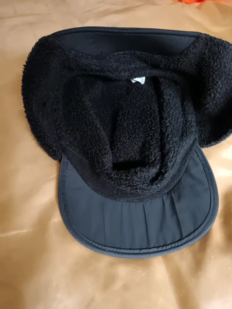 Gorro de invierno negro Mammut con orejeras - 2