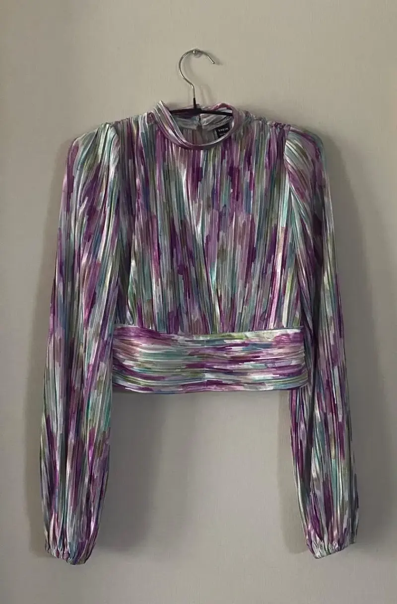 Blusa plisada multicolor de manga larga - 1