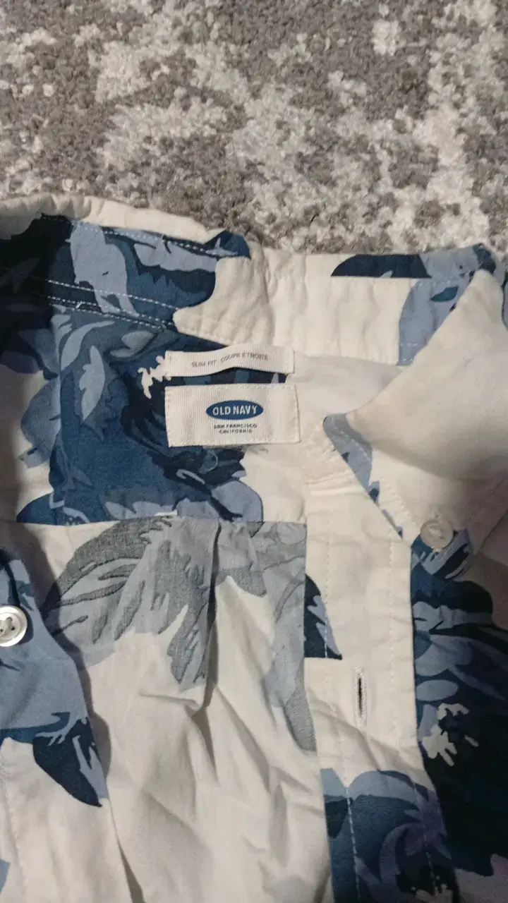 Camisa floreada azul para hombre Old Navy - 2