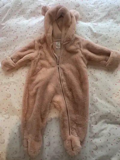 Enterito de peluche para bebé H&M rosa - miniatura 1