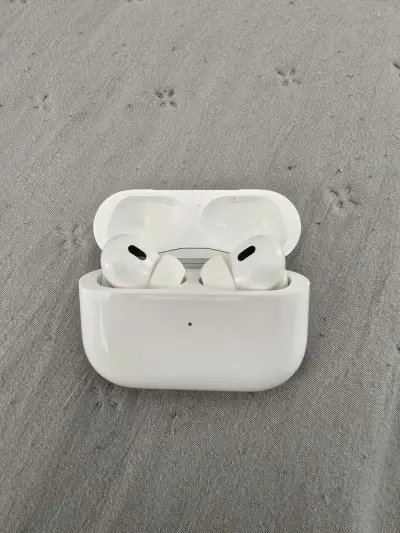 Airpods pro 2 generacion - miniatura 1