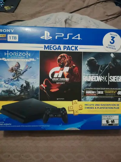 Consola PS4 1TB Mega Pack con 3 Juegos - miniatura 1