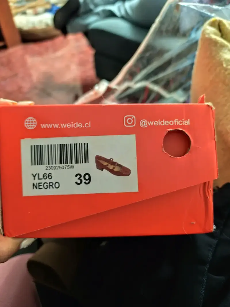 Zapatos de charol negro con hebillas Weide talla 39 - 3