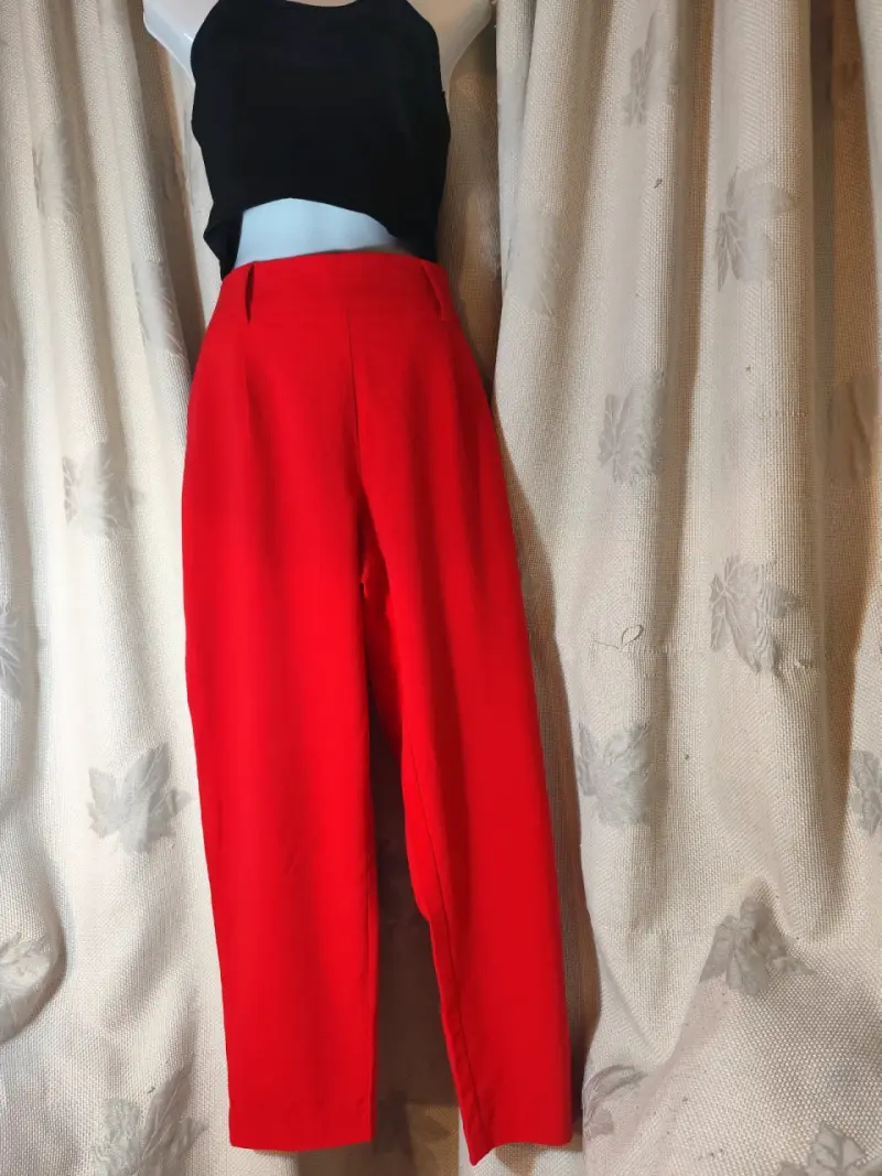 Pantalones rojos de mujer elegantes - 2