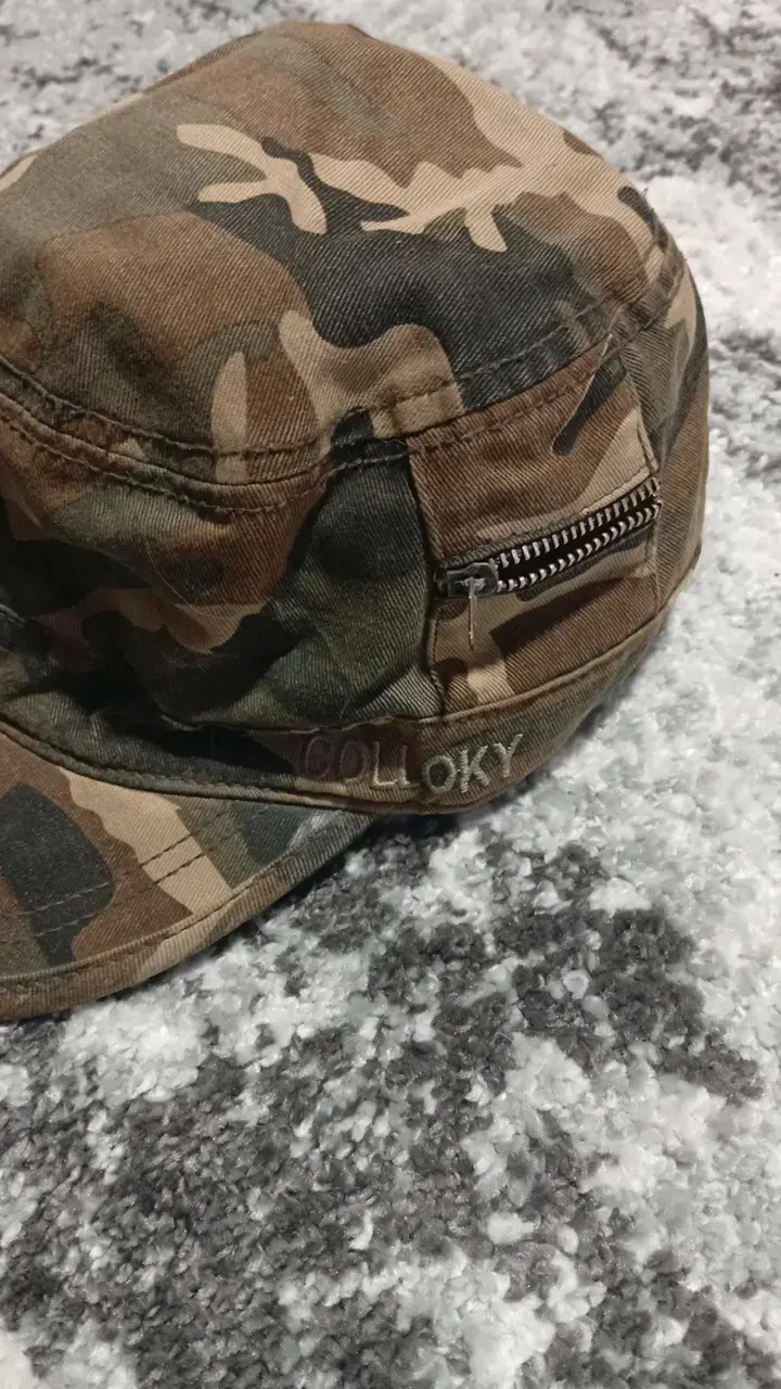Gorra camuflada con bolsillo lateral - 2