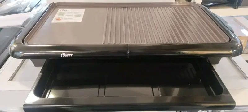 Plancha y parrilla eléctrica Oster Bioceramic - 3