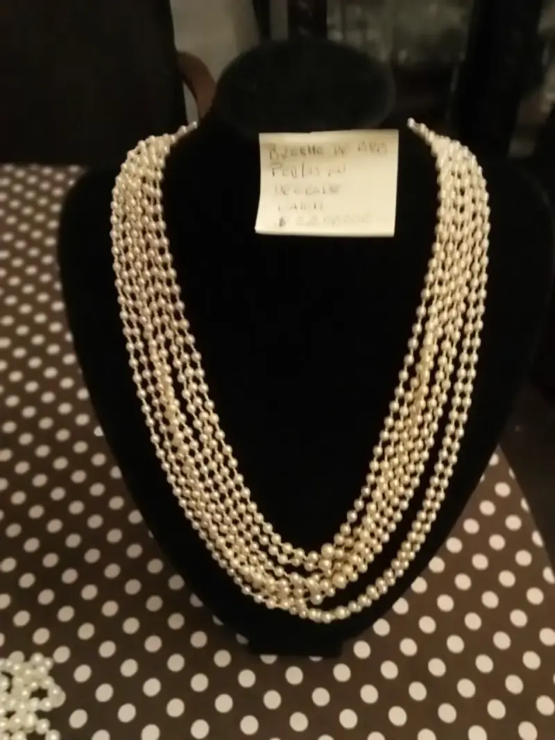 Collares de perlas elegantes - 1
