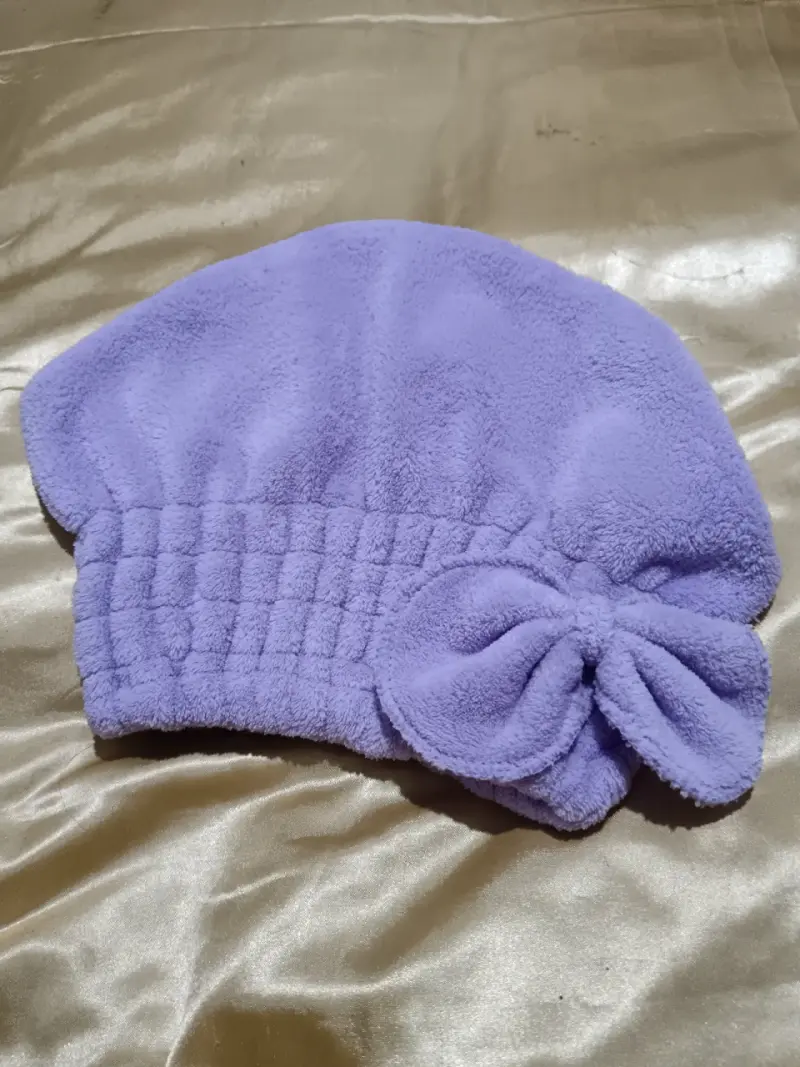 Gorro de baño de microfibra lila con lazo