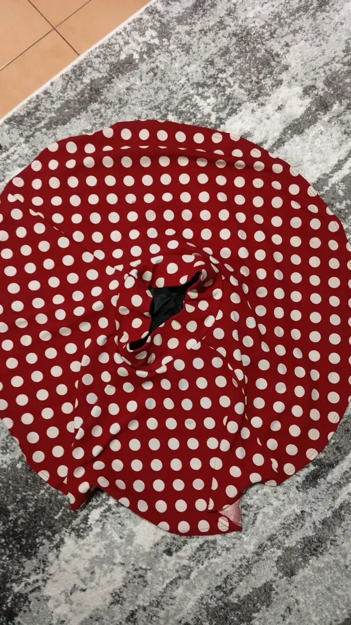 Falda roja con lunares blancos para niña - 2