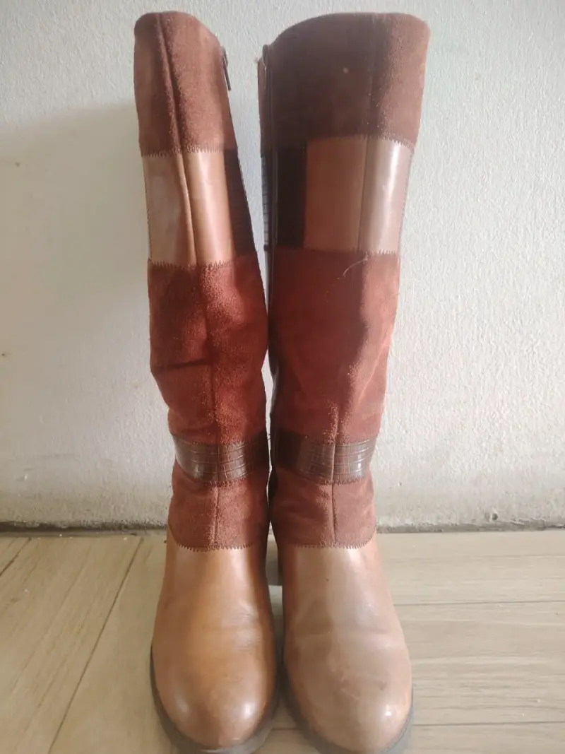 Botas Clarks de cuero y gamuza marrón - 2