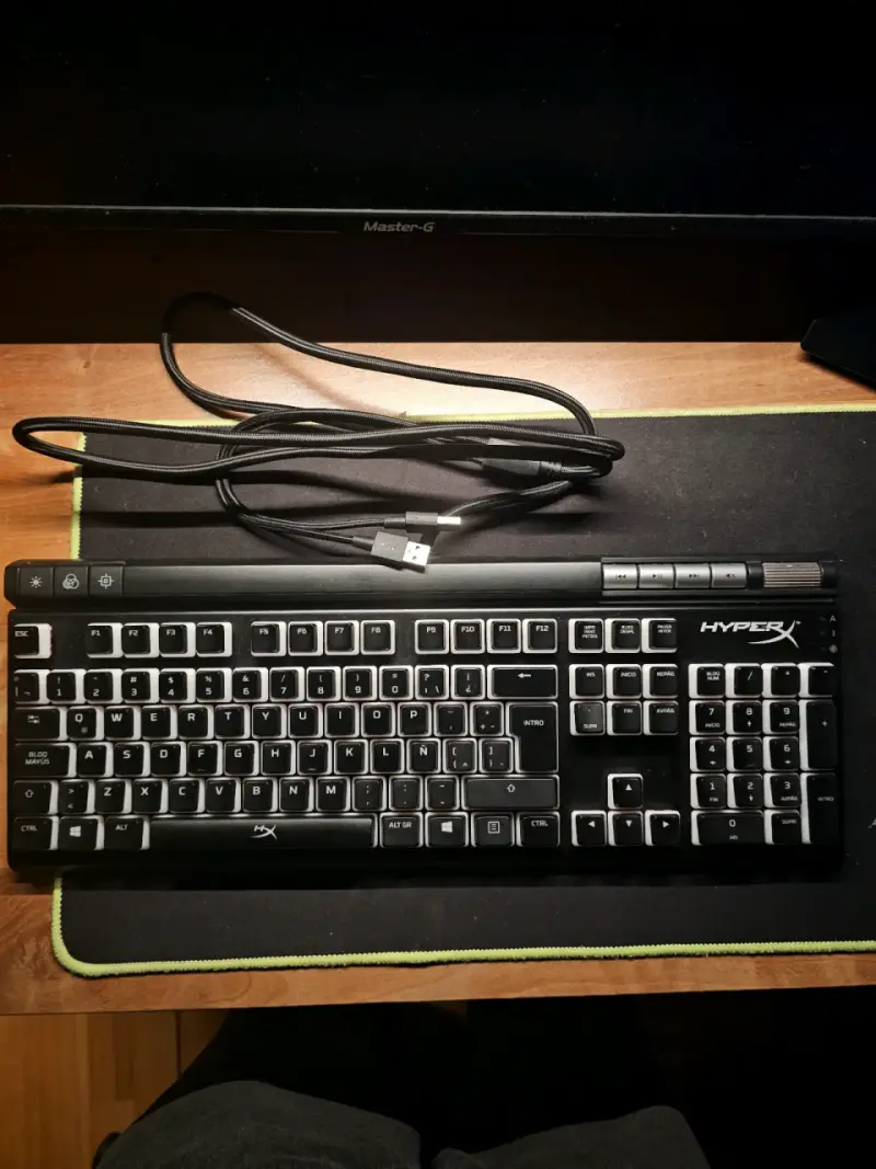 Teclado mecánico HyperX Alloy Elite 2 RGB - 3