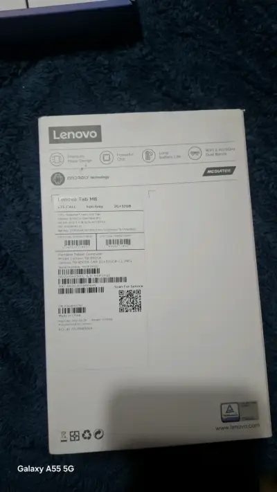 Tablet Lenovo Tab M8 HD con funda y protector - miniatura 3