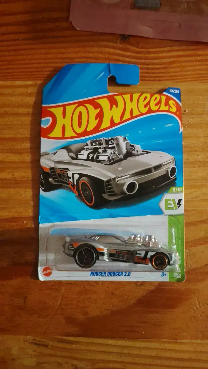 Auto de juguete Hot Wheels Rodger Dodger 2.0