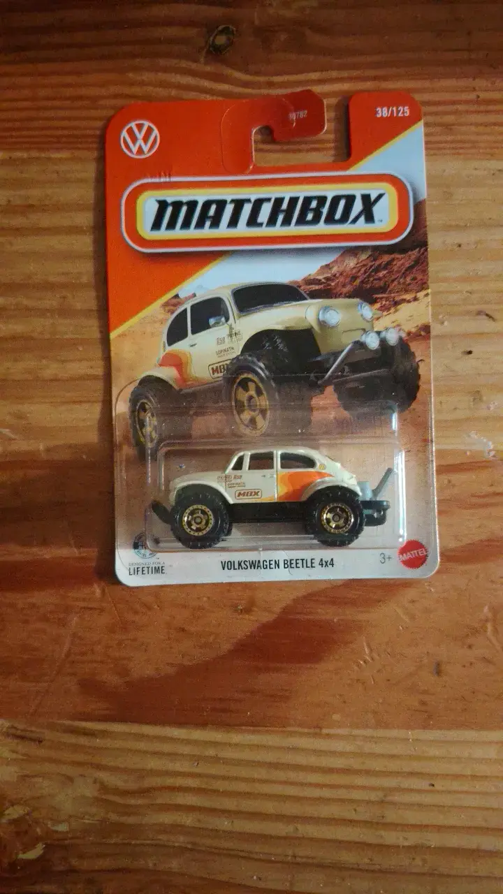 Auto de juguete Matchbox Volkswagen Beetle 4x4