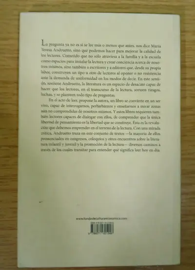 Libro 'La lectura, otra revolución' de María Teresa Andruetto - miniatura 2