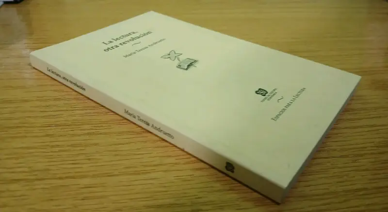 Libro 'La lectura, otra revolución' de María Teresa Andruetto - 3