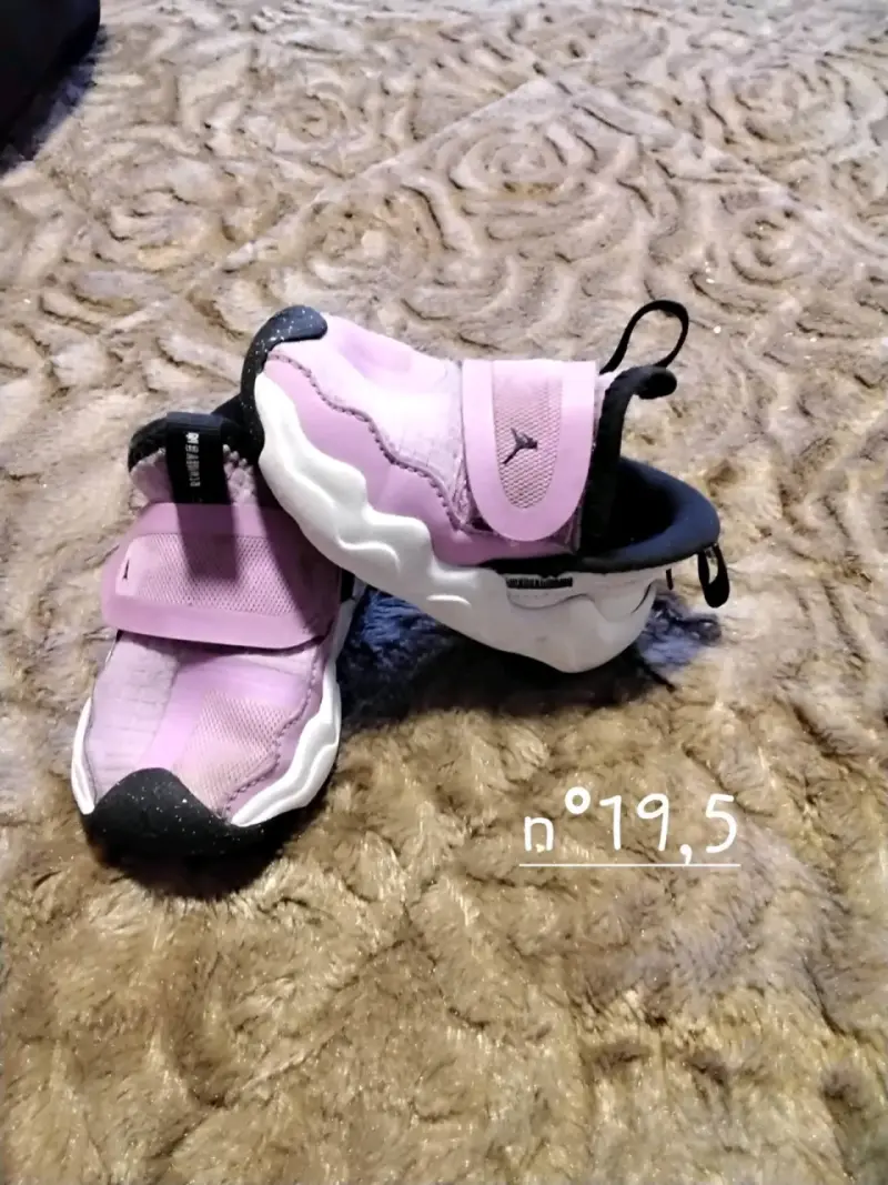 Zapatillas para niña talla 19,5