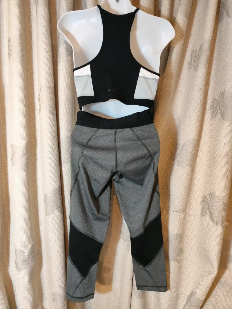 Conjunto deportivo mujer Adidas negro y gris - 2