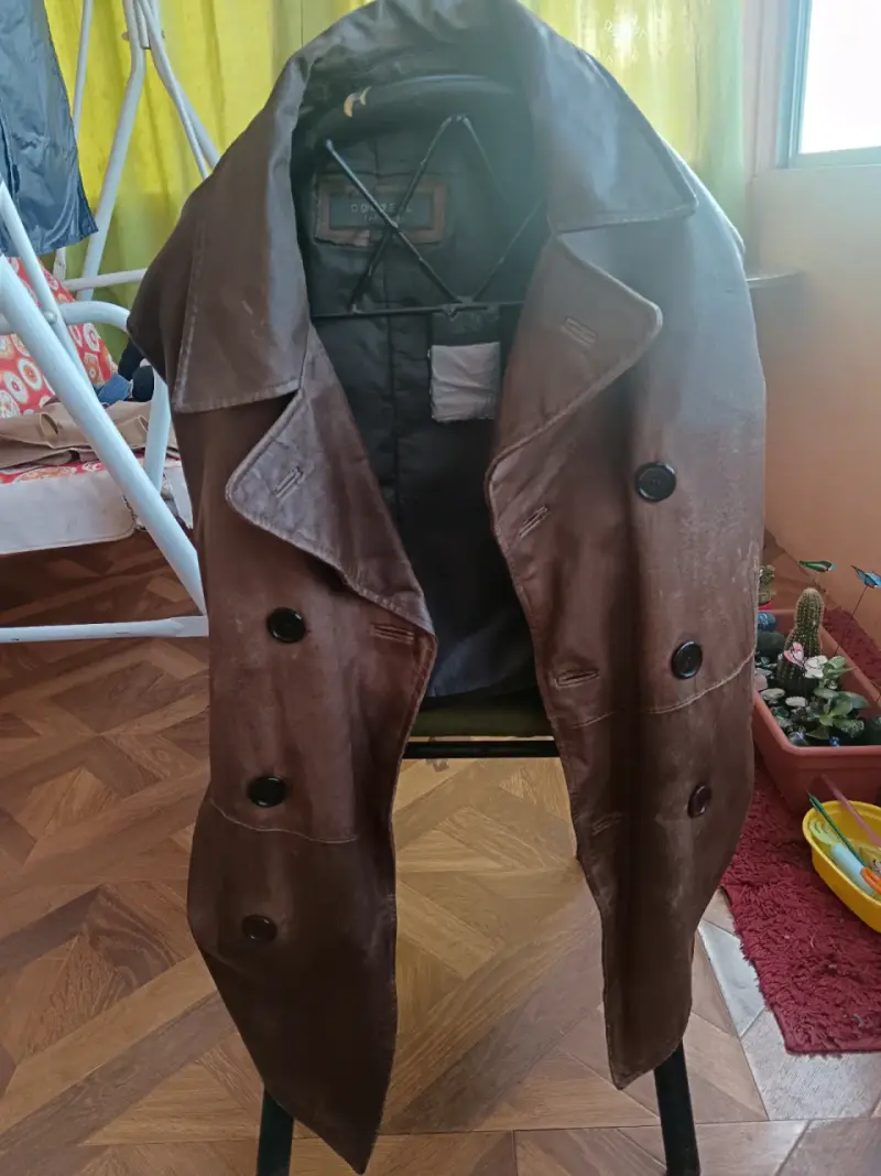 Abrigo de cuero marrón para hombre - 3