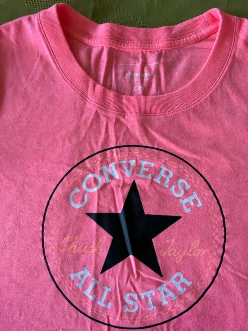 2 Poleras Converse All Star negra y naranjo fluor - 3